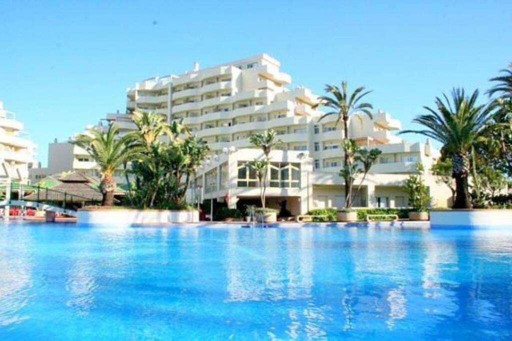 Sol Apartment - C&G Benal Beach Benalmádena Buitenkant foto