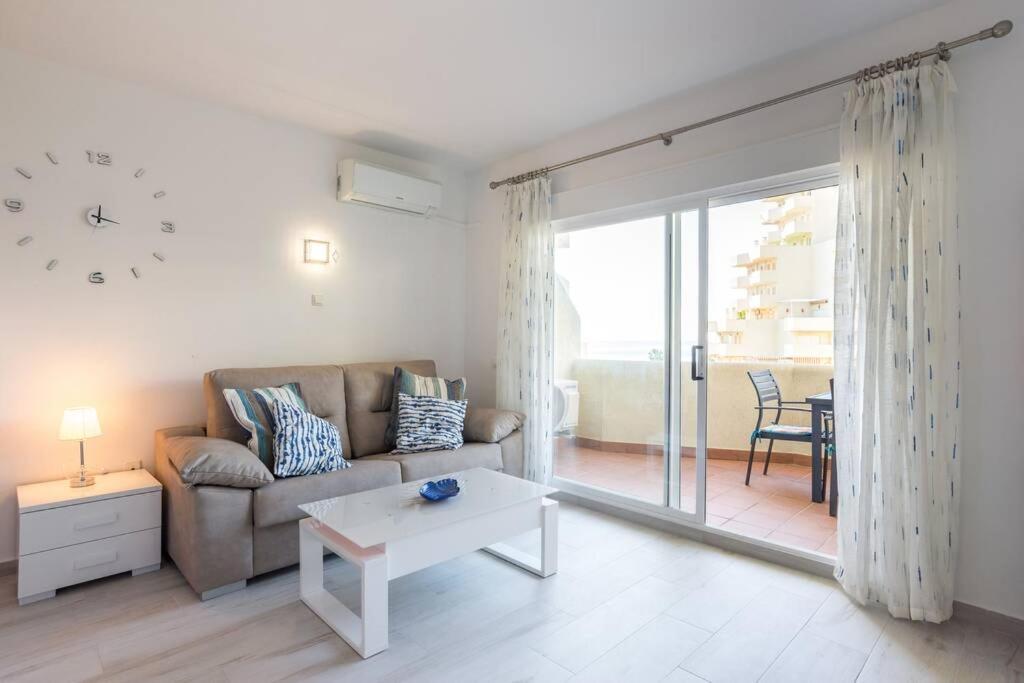 Sol Apartment - C&G Benal Beach Benalmádena Buitenkant foto