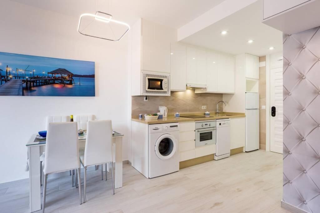 Sol Apartment - C&G Benal Beach Benalmádena Buitenkant foto