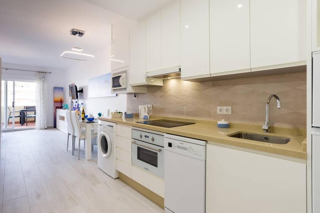 Sol Apartment - C&G Benal Beach Benalmádena Buitenkant foto