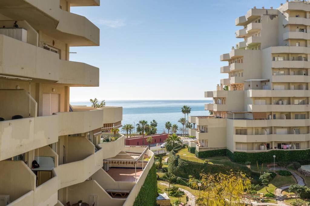 Sol Apartment - C&G Benal Beach Benalmádena Buitenkant foto