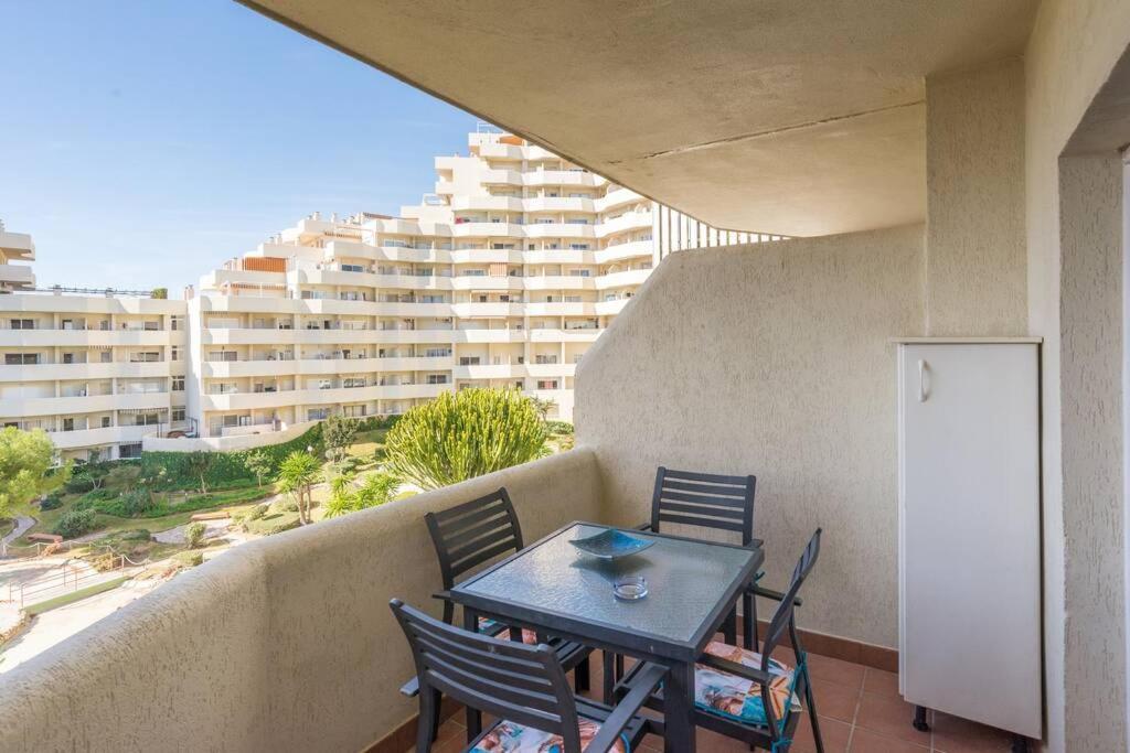 Sol Apartment - C&G Benal Beach Benalmádena Buitenkant foto